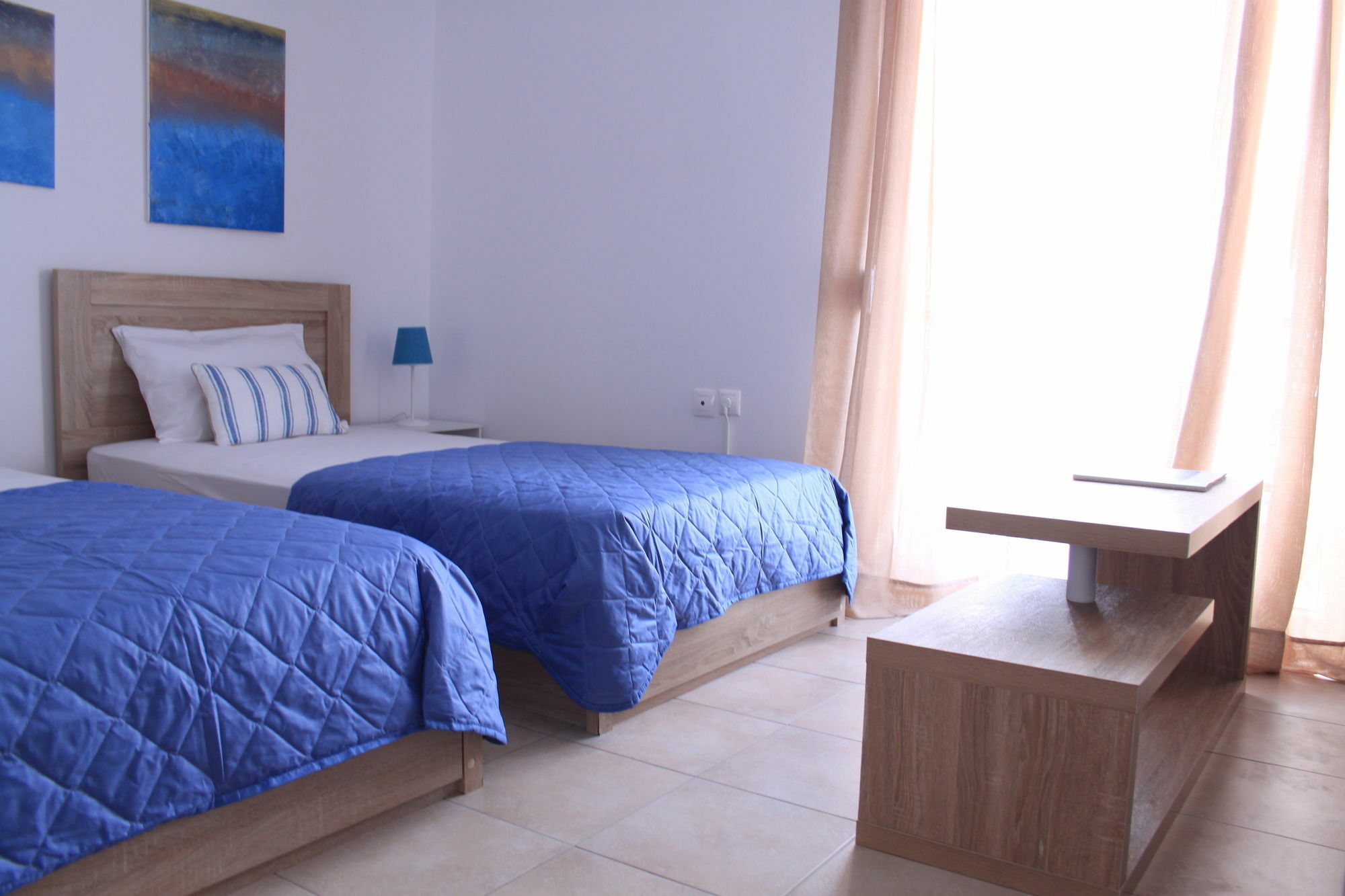 Krinis Apartments Rhodes City Exteriör bild